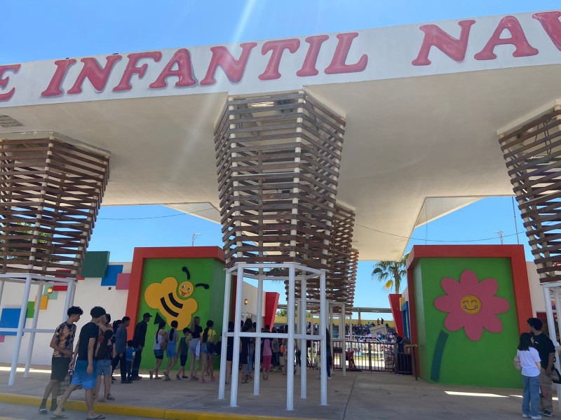 Despues de 5 años, reaperturan el parque Infantil de navojoa