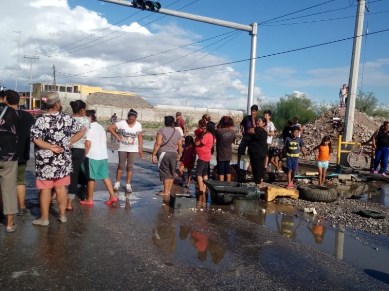 Después de las lluvias quedó la basura