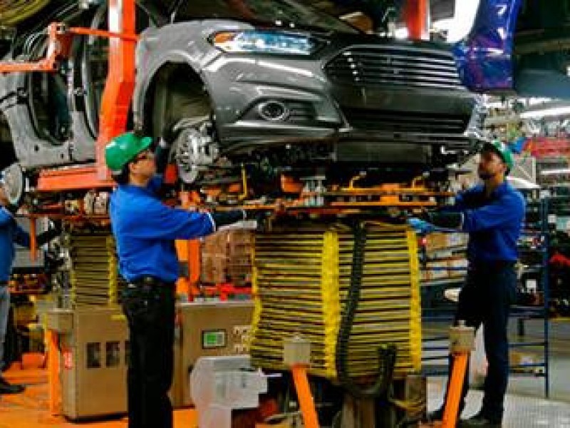 Destaca Ford reinicio de labores del sector automotriz