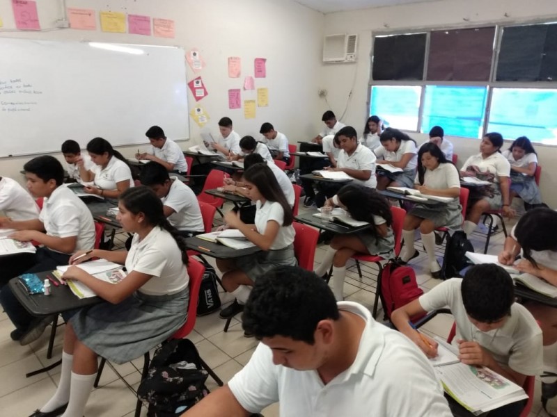 Destaca Telesecundaria 281 de Empalme en PLANEA