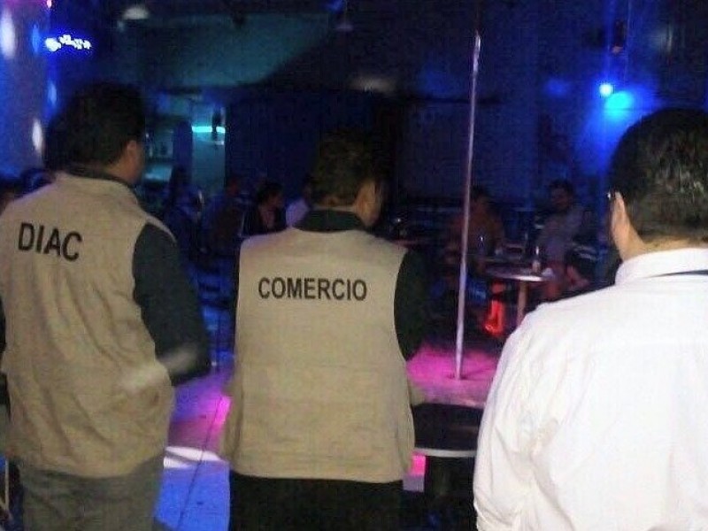 Destituyen al  jefe de inspectores de comercio de Xalapa