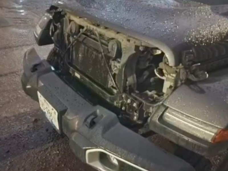 Desvalijan camioneta en segundos en pleno Centro Histórico