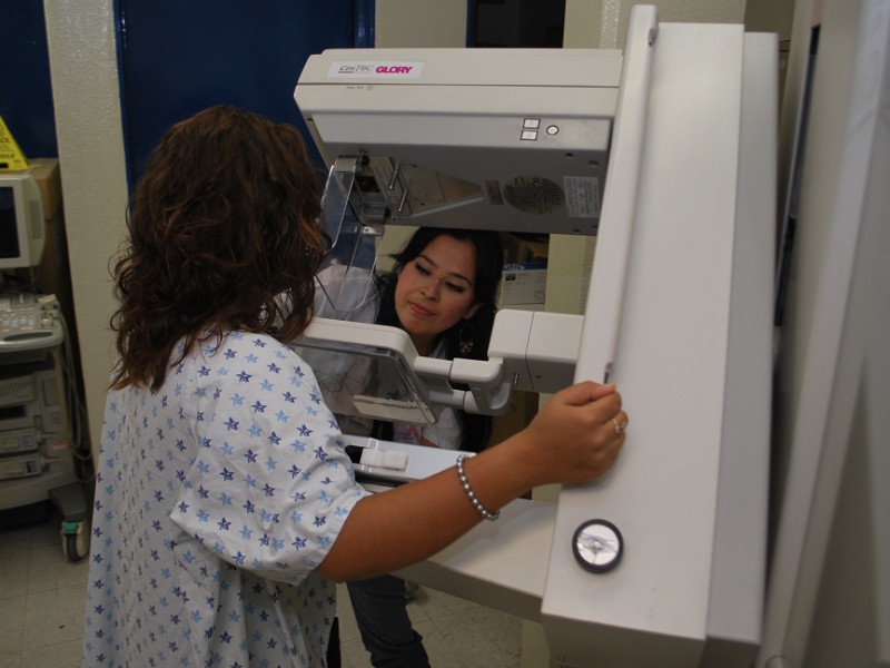 Detectan 69 nuevos casos de cáncer de mama en Guanajuato
