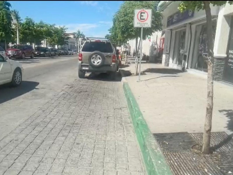 Detectan aumento de “exclusivos piratas” en La Paz