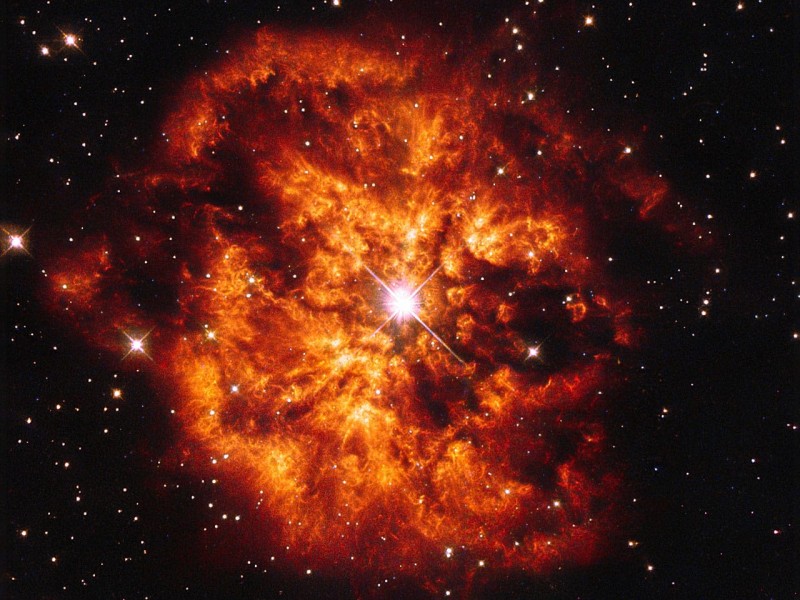 Detectan y observan por primera vez una supernova