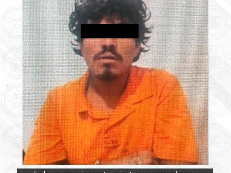 Detenido con 20 envoltorios de droga; juez ordena prisión preventiva.