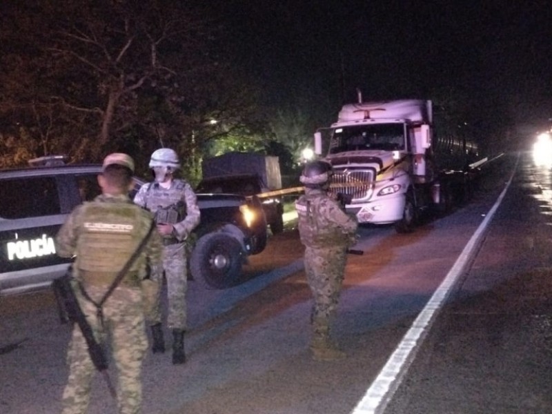 Detenidos con gasolina en la autopista México-Tuxpan