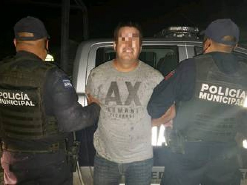 Detenidos en Col Tonatiuh por robo a lugar cerrado