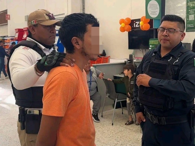 Detienen a a presunto ladrón en tienda de autoservicio