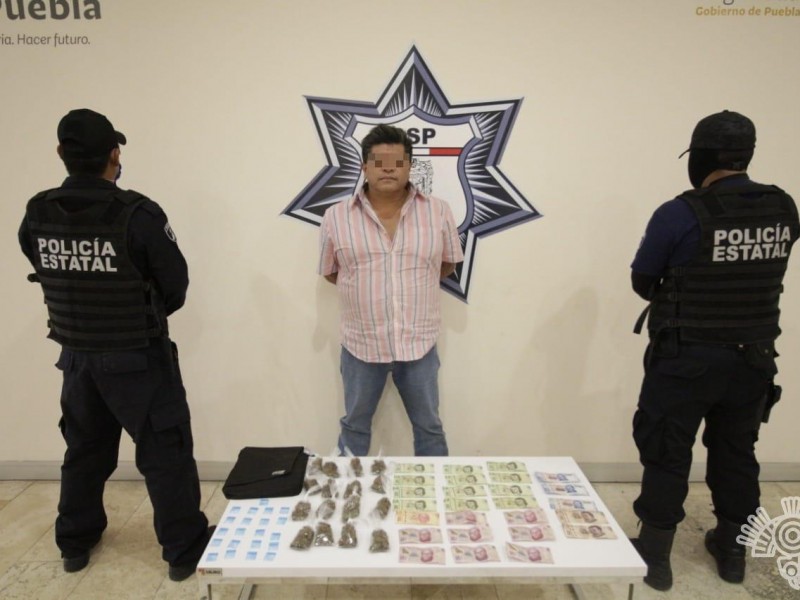 Detienen a Ángel N. líder criminal del mercado La Acocota