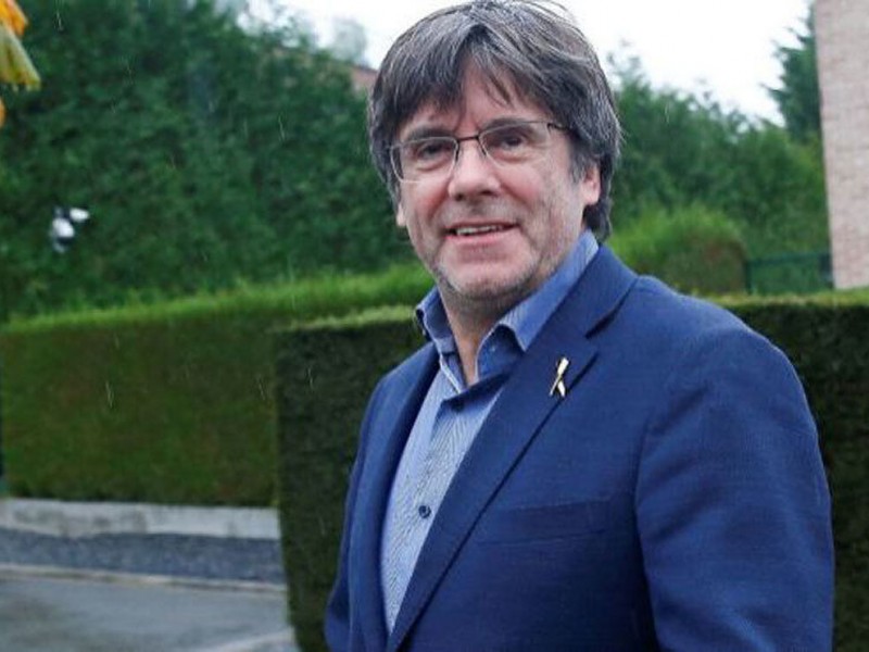 Detienen a Carles Puigdemont, líder de la independencia de Cataluña