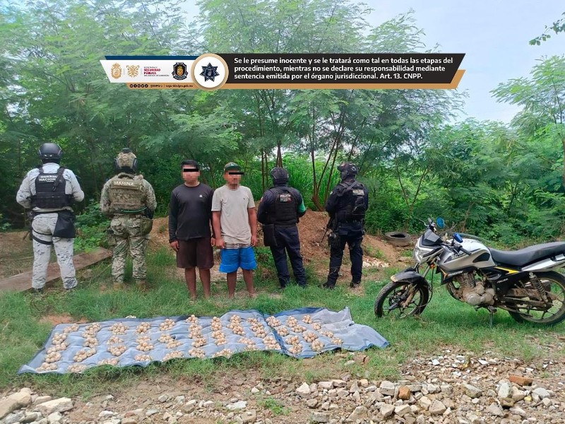Detienen a dos personas por robar 707 huevos de tortuga