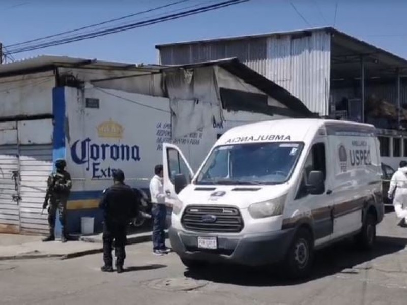 Detienen a dos por multihomicidio en bar de Morelia