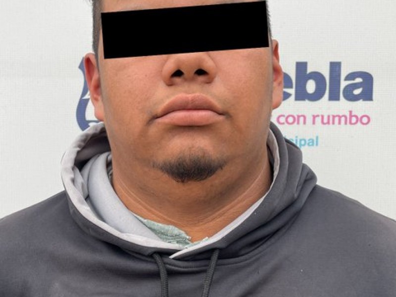 Detienen a hombre dedicado al robo de tiendad de conveniencia