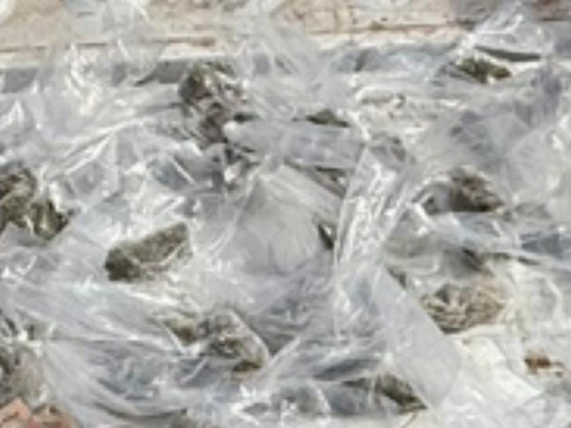 Detienen a joven con más de 100 envoltorios de droga en Cajeme