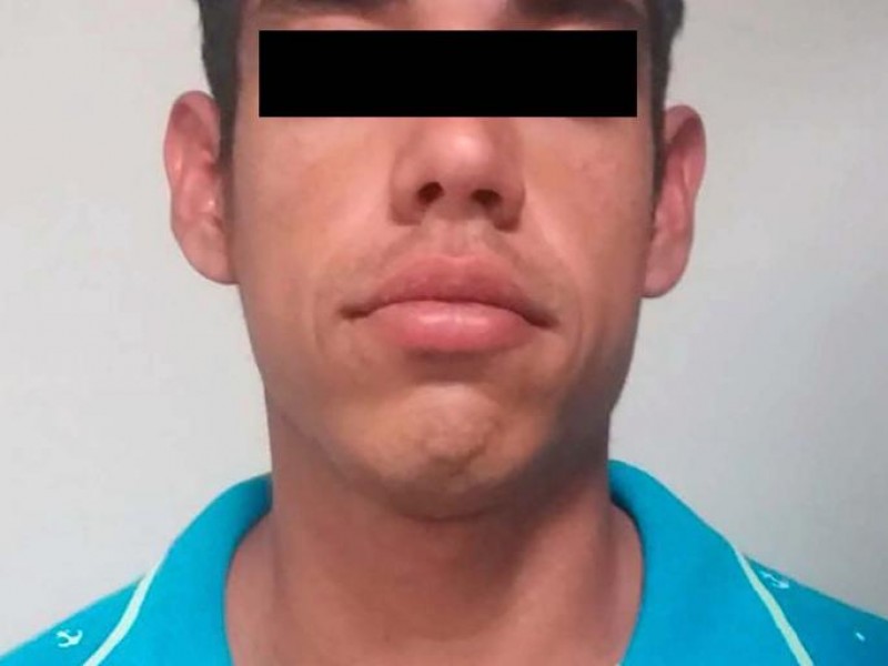 Detienen a ladrón que atacó a mujer al intentar robarle