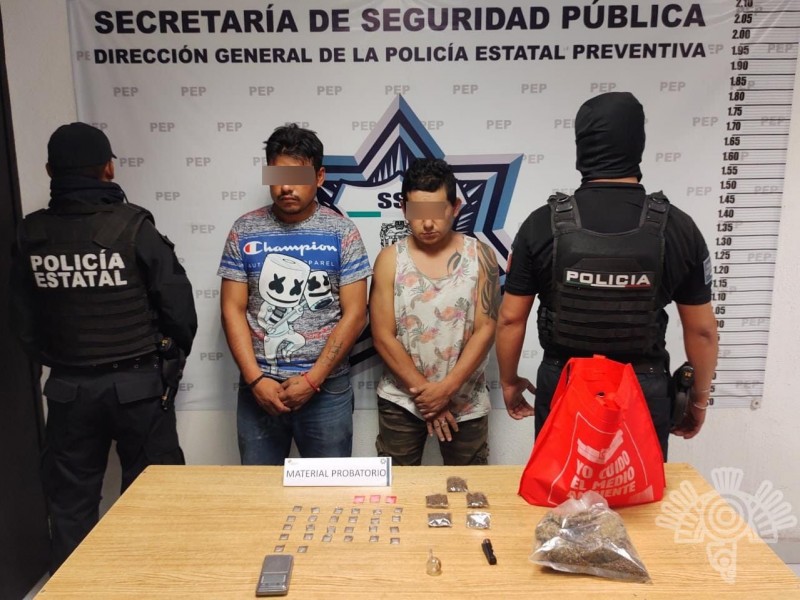 Detienen a masculinos con droga en la colonia Guadalupe Hidalgo