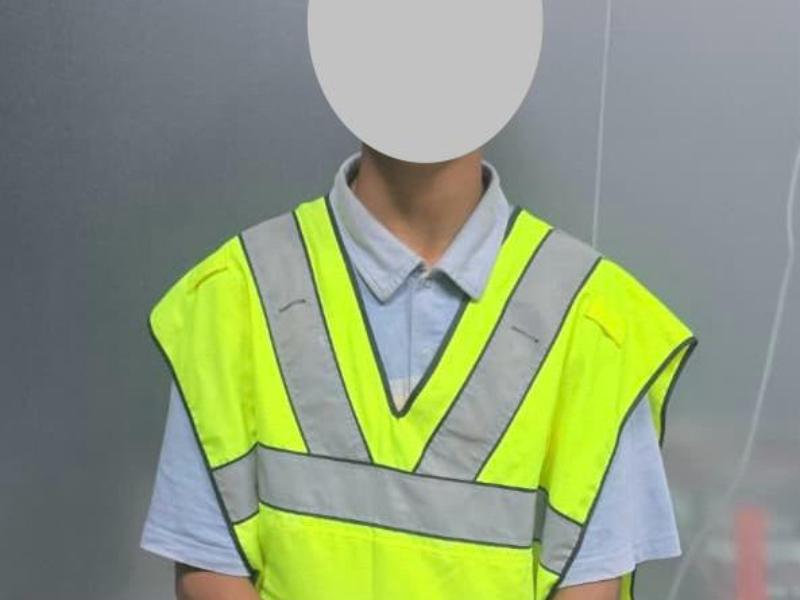 Detienen a menor de 14 años por robo en una vivienda