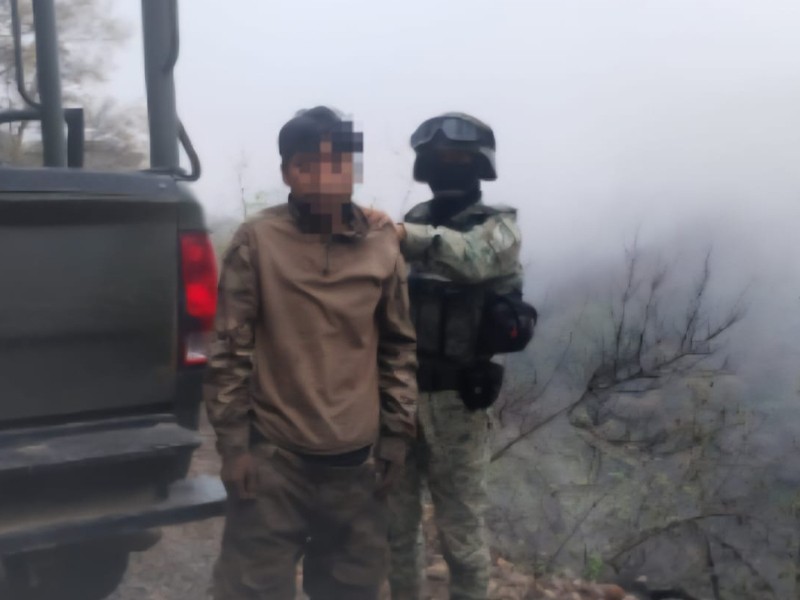 Detienen a menor de edad y aseguran arma en Concordia