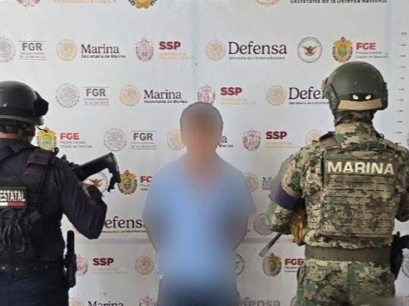 Detienen a menor en Martínez de la Torre