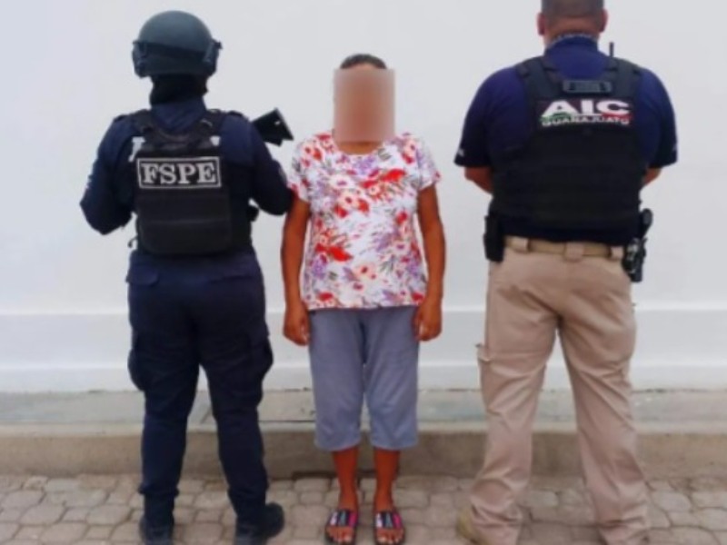Detienen a mujer narcomenudista en San Bartolo de Berrios
