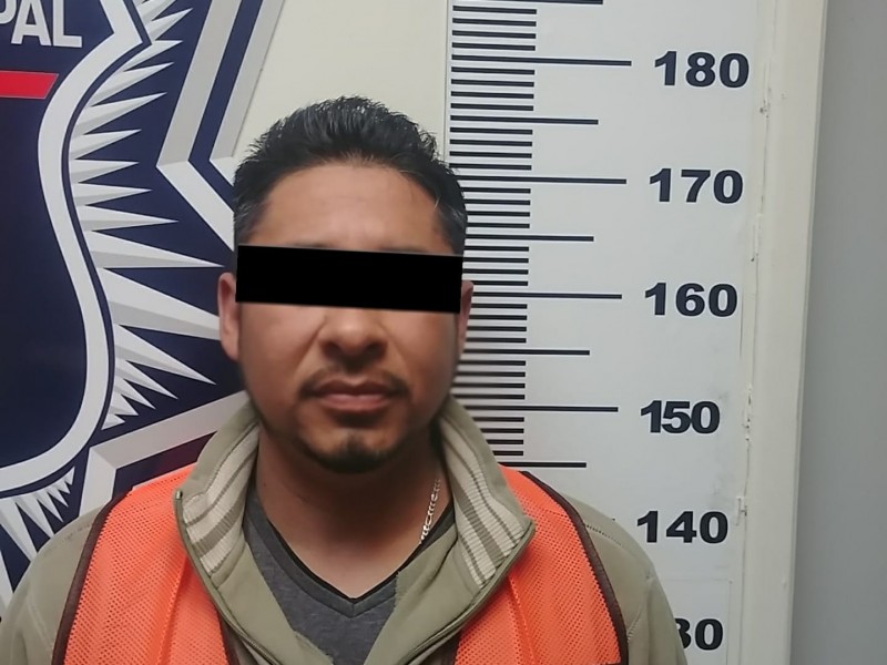 Detienen a persona con arma corta