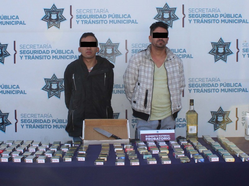 Detienen a presuntos asaltantes de tiendas Oxxo