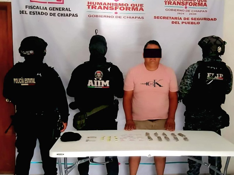 Detienen a sujeto por probable delito contra la salud