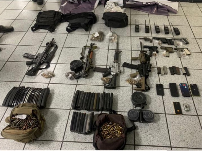 Detienen a tres en Hermosillo con armas y narcóticos