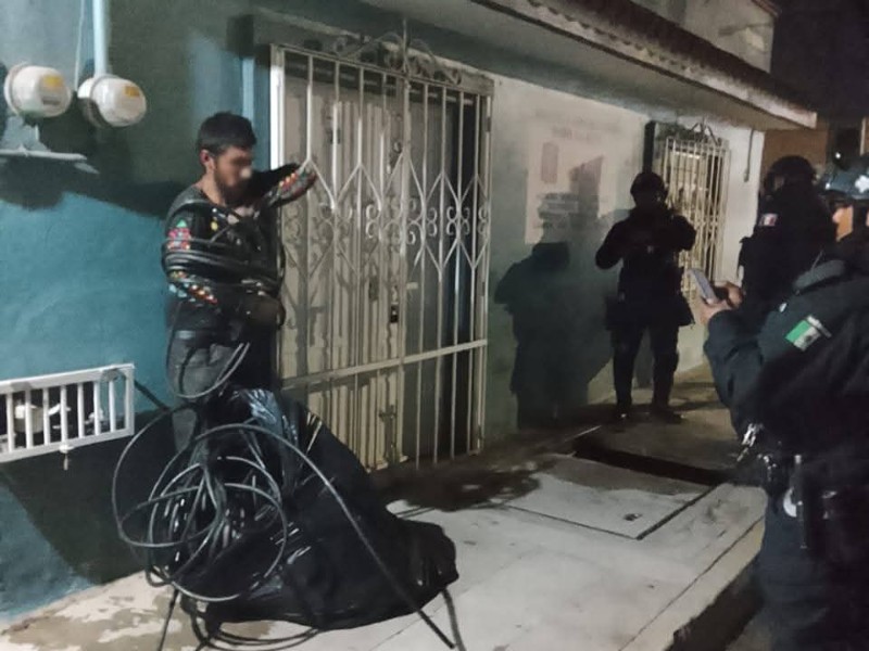 Detienen a una persona por el por el presunto delito de robo