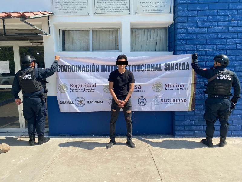 Detienen a una persona por robo a comercio en Culiacán