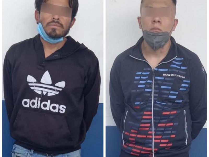 Detienen con droga a masculinos en el mercado Zaragoza