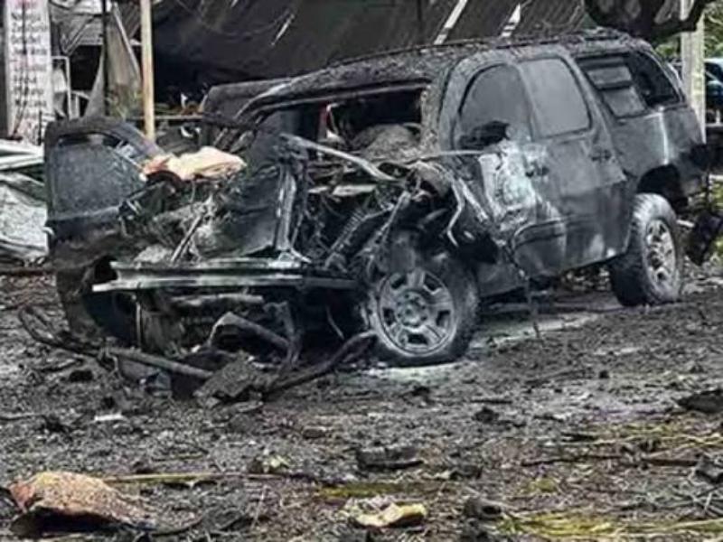 Detienen en Colima a tres presuntos implicados con coche bomba de Coahuayana