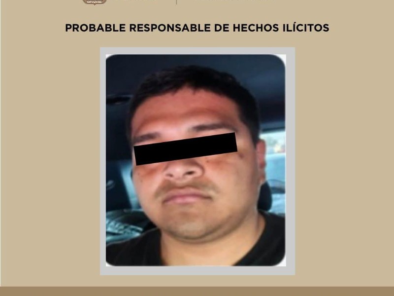 Detienen en Ecatepec a hombre con presunta droga