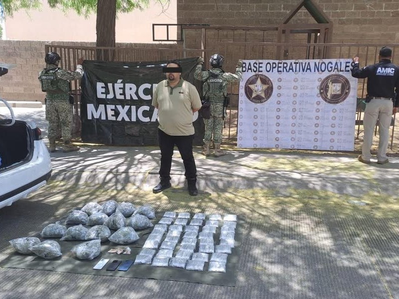Detienen en Nogales a sujeto con droga y auto