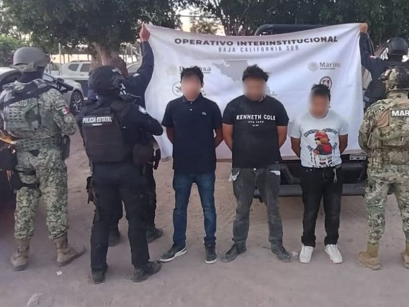 Detienen en operativo conjunto a tres presuntos homicidas en Loreto