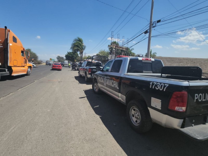 Detienen a una pareja tras persecución en carretera Chapala