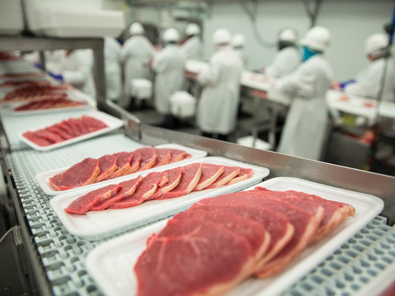 Detienen miles de embarques contaminados antes de entrar al país