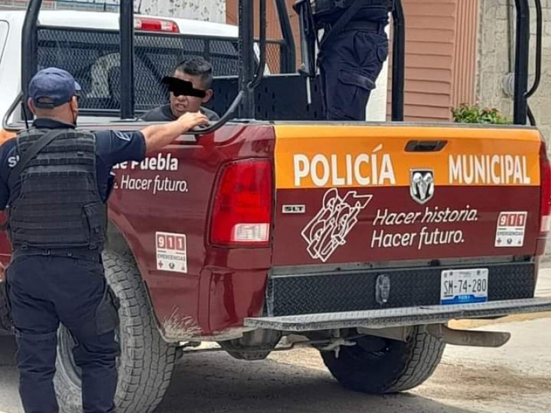 Detienen pobladores de junta auxiliar de Tepexi a presunto ladrón