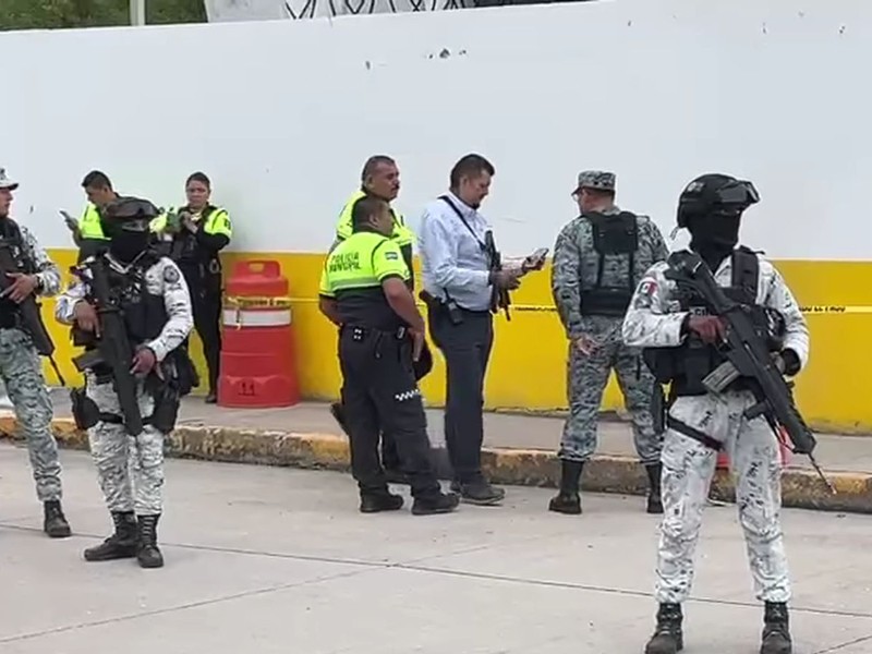 Detona artefacto explosivo improvisado afuera de Estación Sur; una mujer resultó lesionada