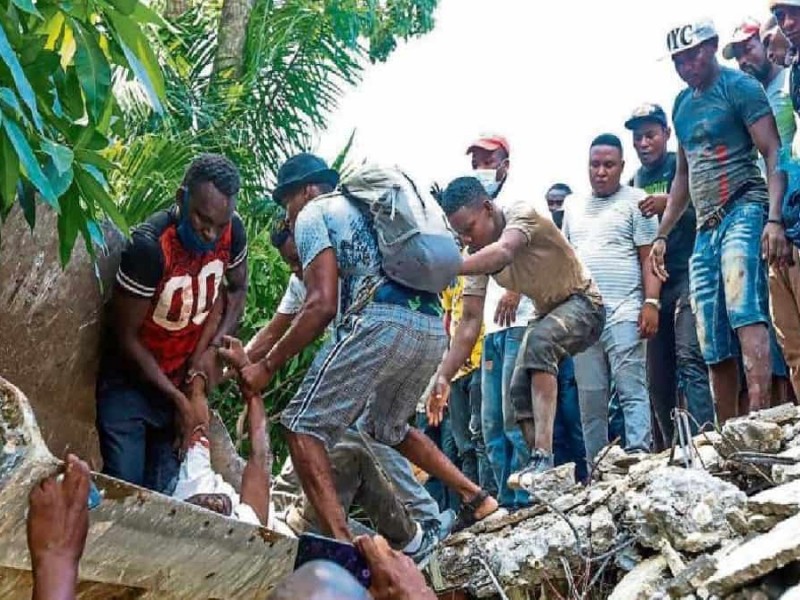 1,419 muertos y 6,000 heridos por devastador terremoto en Haití