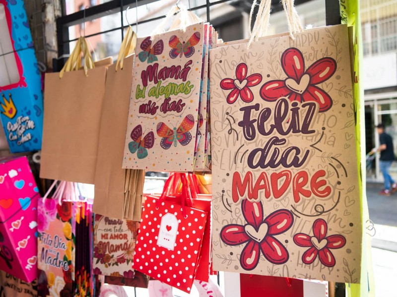 Programas sociales logran regalos del Día de las Madres