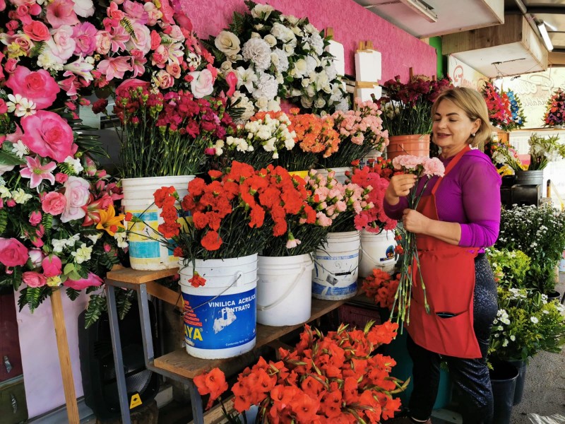 Día de Muertos empieza a reactivar economía en Los Mochis