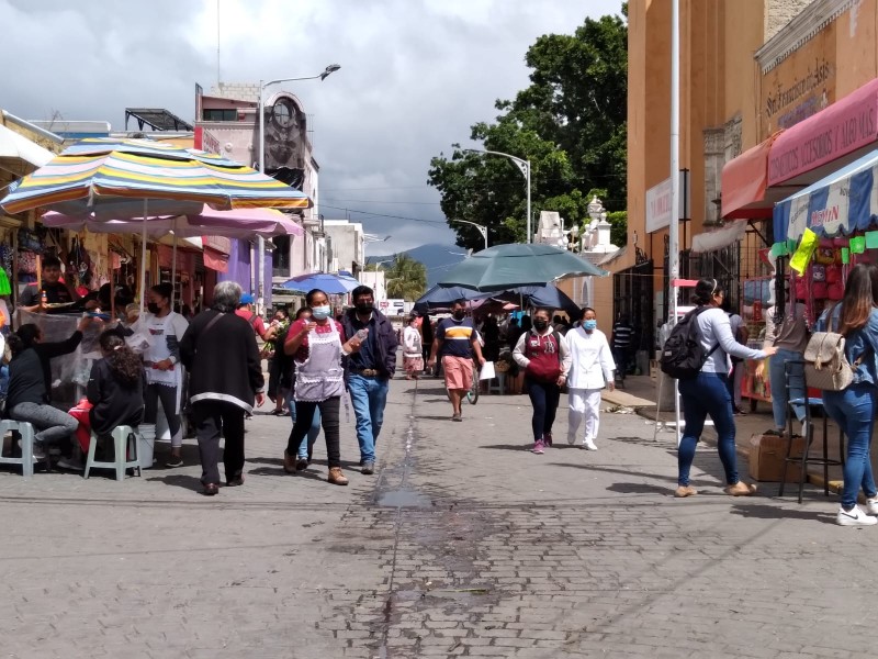 Día de muertos: en el centro tendrán tolerancia ambulantes y locatarios