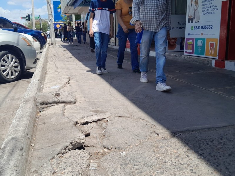 Día del Peatón, Ahome conmemora con calles intransitables y servicios públicos deficientes