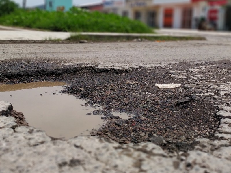 Diario se reportan 100 baches en Tepic, lluvias impactan fuertemente