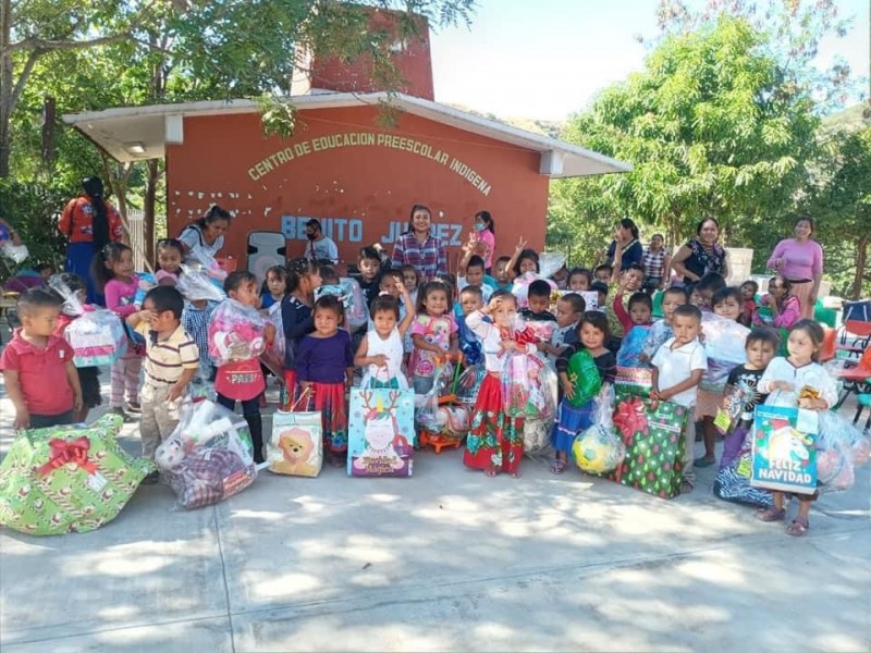 Dibujando sonrisas busca padrinos y madrinas para menores indígenas