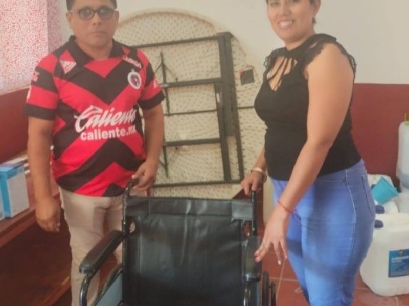 DIF Municipal de San Blas entrega apoyos a personas discapacidad