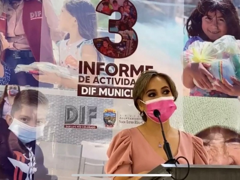 DIF realiza su tercer informe de actividades en la ciudad