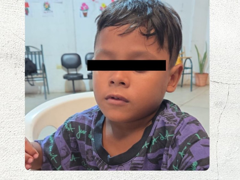 DIF resguarda a niño desaparecido en Petatlán; busca a familiares
